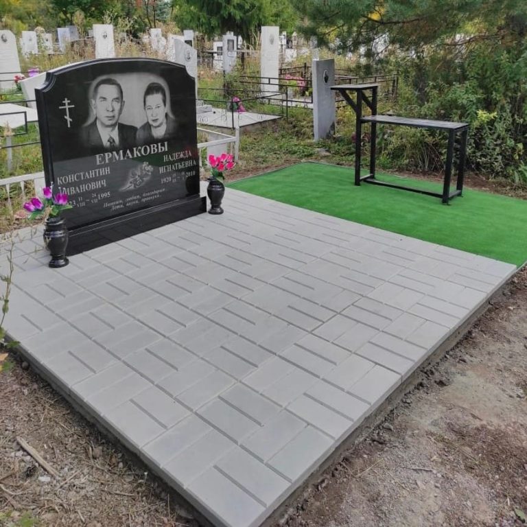 Памятник на двоих + Благоустройство