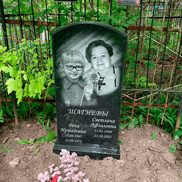 Верхняя пилка памятник на могилу