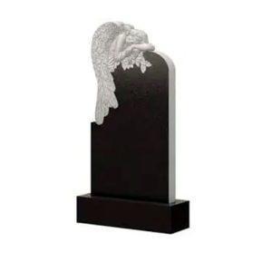 Памятник барельеф Ангел с цветами