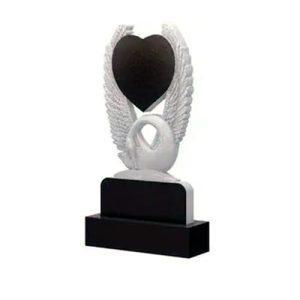 Памятник барельеф Сердце в крыльях Лебедя