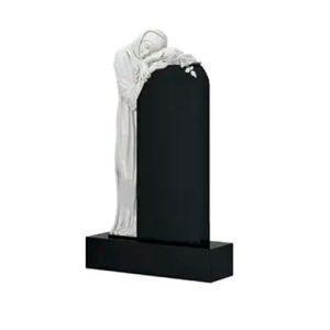 Памятник барельеф с печальной девушкой