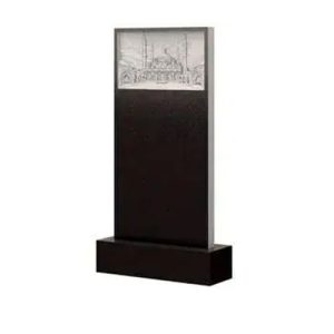 Памятник барельеф с резной мечетью