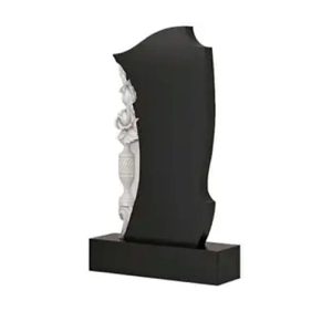 Памятник барельеф с тюльпанами в вазе