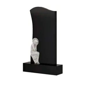 Памятник барельеф скорбь