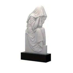 Скульптура Скорбящей матери