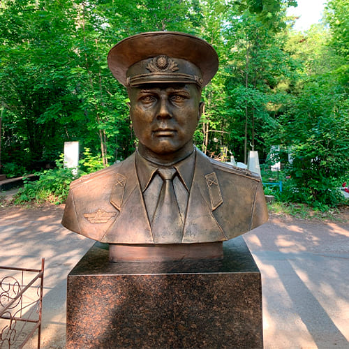 Бюст из бронзы №1 Бюст из бронзы №1