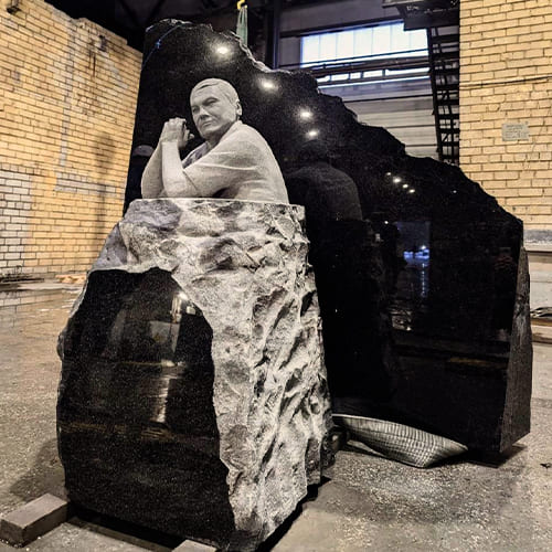 Скульптура из гранита №1 Скульптура из гранита №1