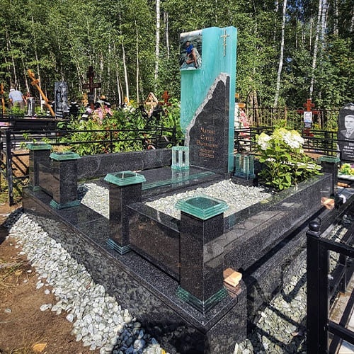 Комбинированный памятник с элементами стекла №1 (Копировать) Комбинированный памятник с элементами стекла №1 (Копировать)