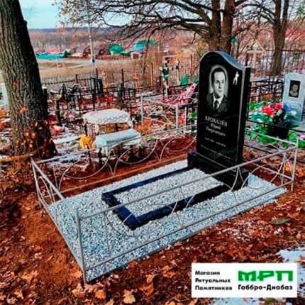 пример работы 5 памятники на могилу МРП Габбро - Диабаз Уфа
